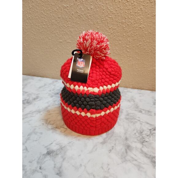 NWT NFL Tampa Bay Buccaneers Women's ‘47 Pom Winter Cap Bucs Beanie Hat Size OS - Picture 4 of 8